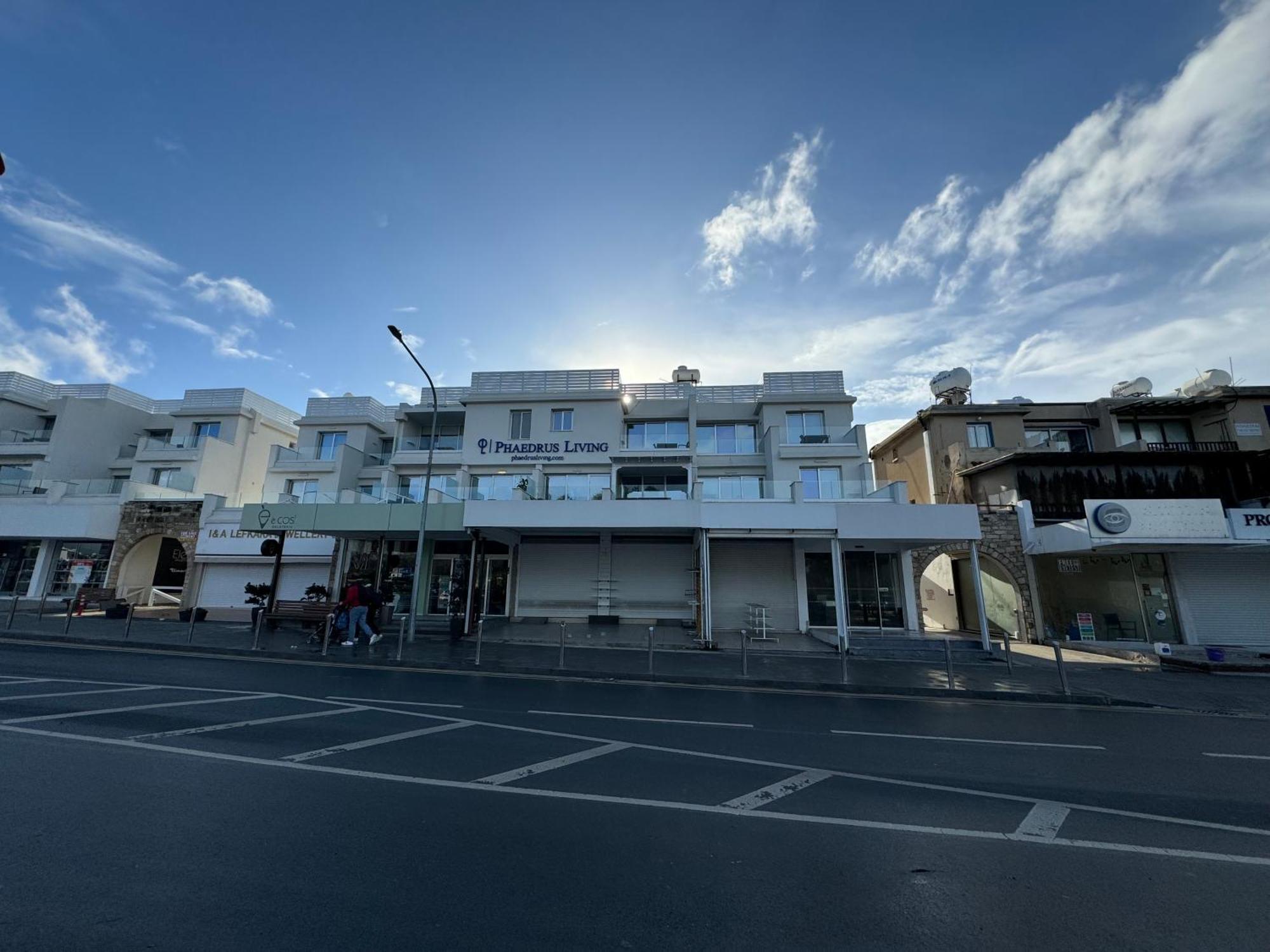 Bohemian Rhapsody Apartment Paphos Exterior photo
