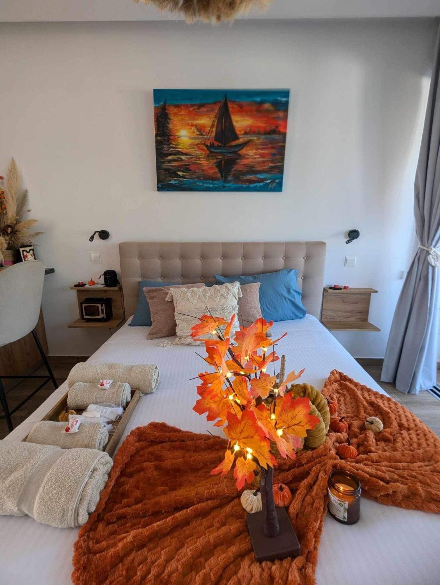 Bohemian Rhapsody Apartment Paphos Exterior photo